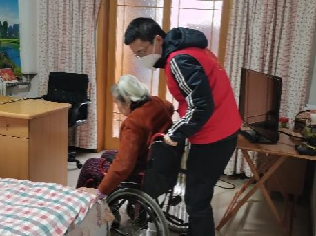 【疫情防控】盡銳出戰護我城，工投先鋒在行動 ——集團干部下沉一線系列（二）